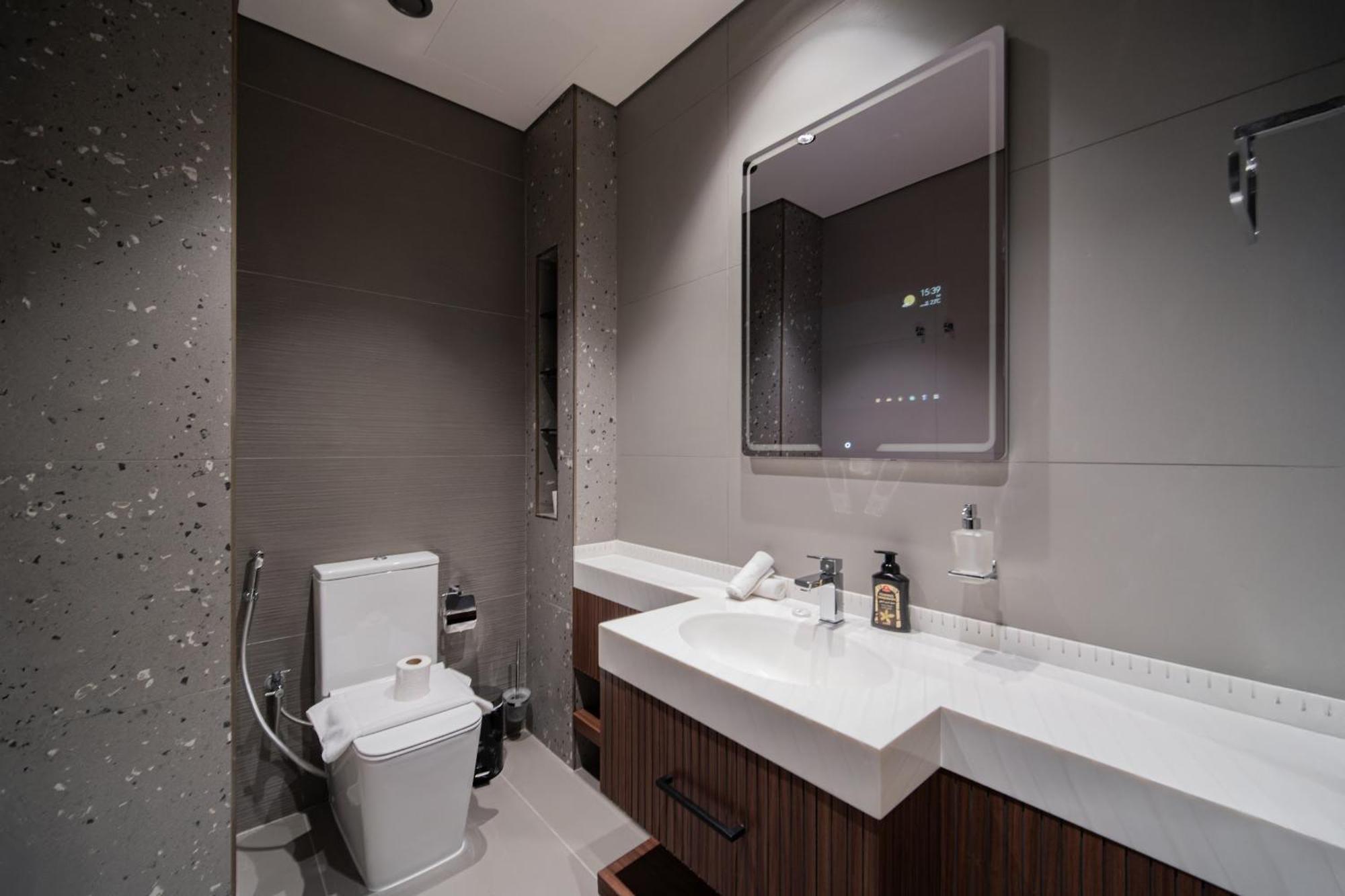 Views On 29fl - Jlt 1br Near Metro & Free Baby Gear * Dubai